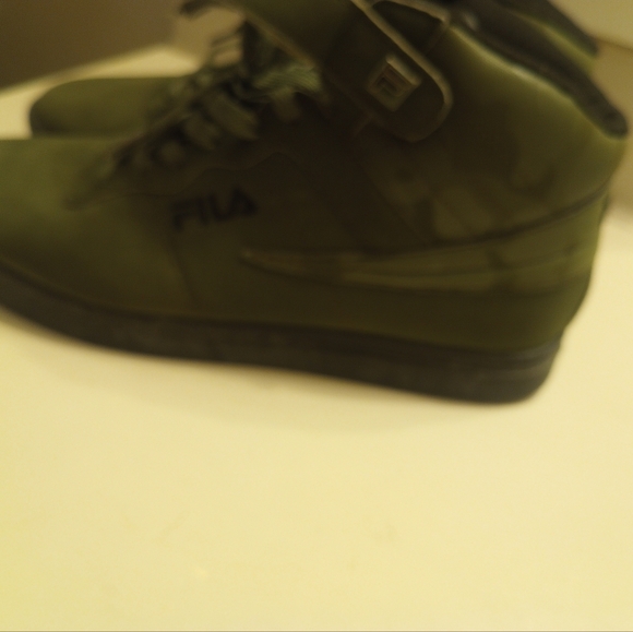 Fila Vulc 13 Military Olive Camo Retro Mid Top Men's Sneakers - Picture 8 of 11